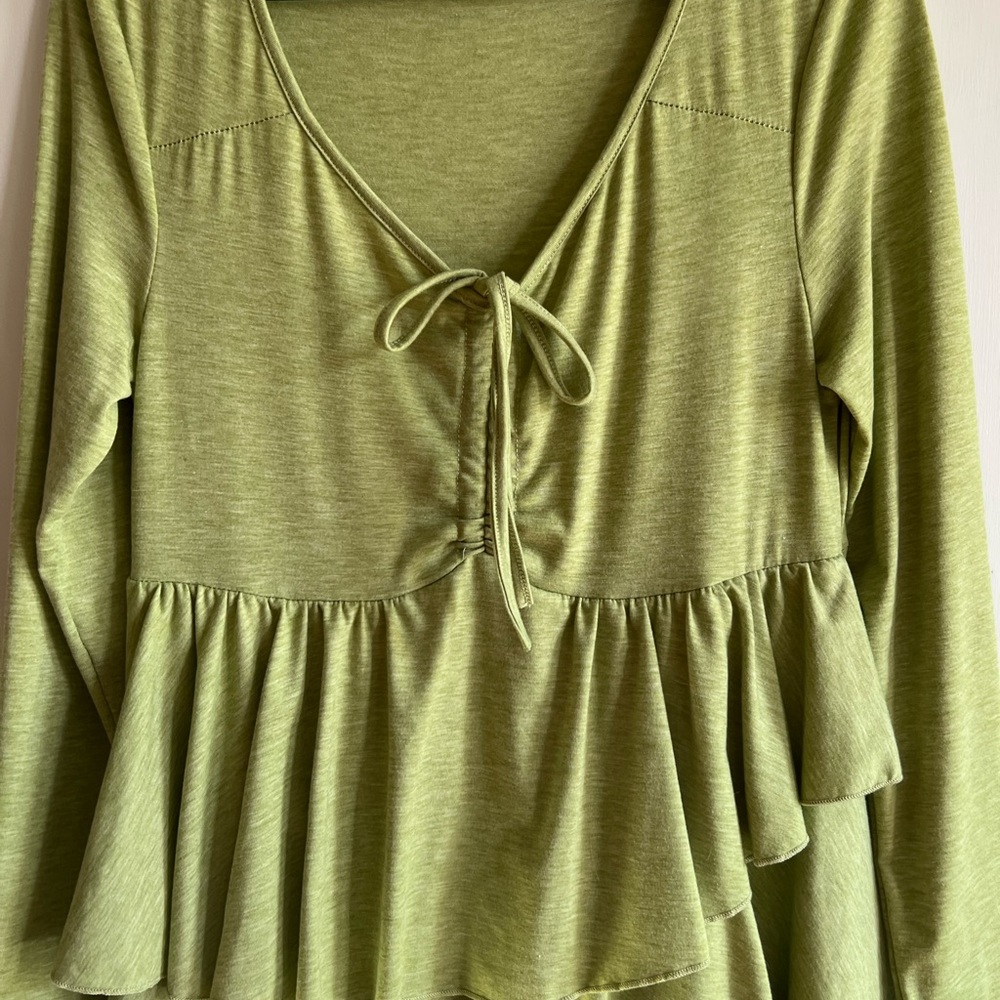 NWOT Cato medium green tiered maxi dress.